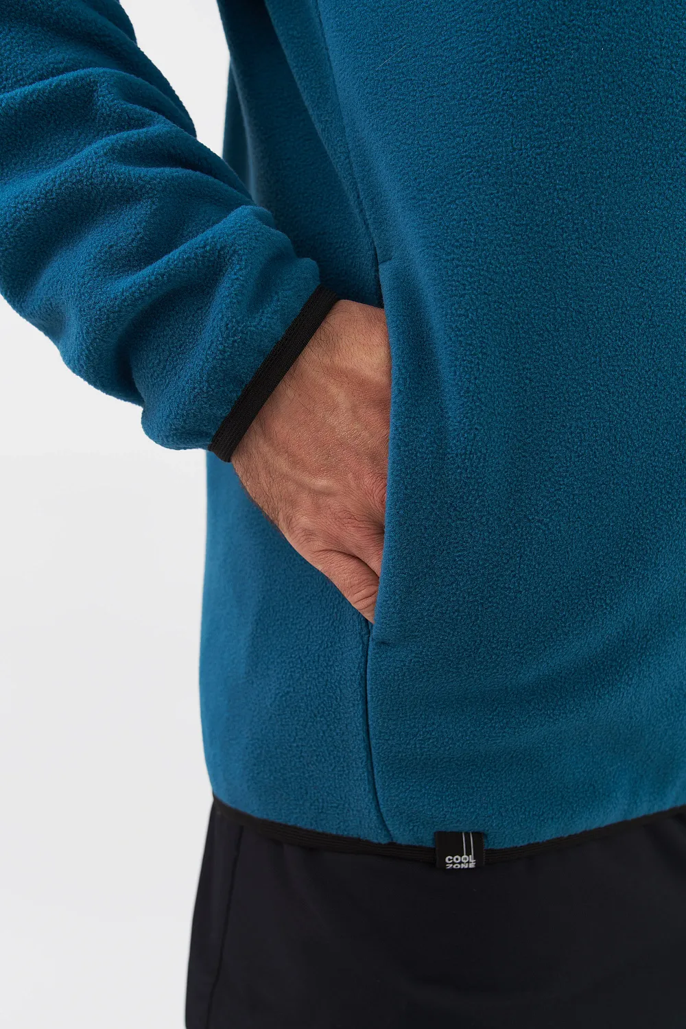 Джемпер на молнии